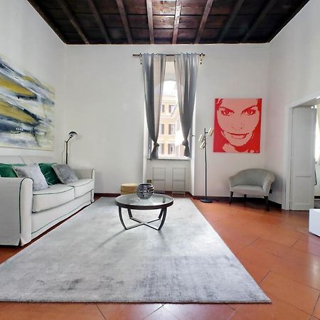 Leonina4 Cozy Apartment Рим Екстериор снимка