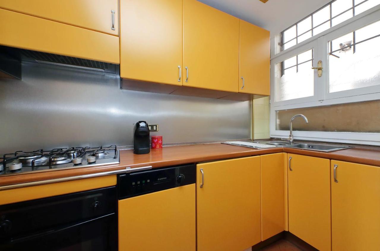 Leonina4 Cozy Apartment Рим Екстериор снимка