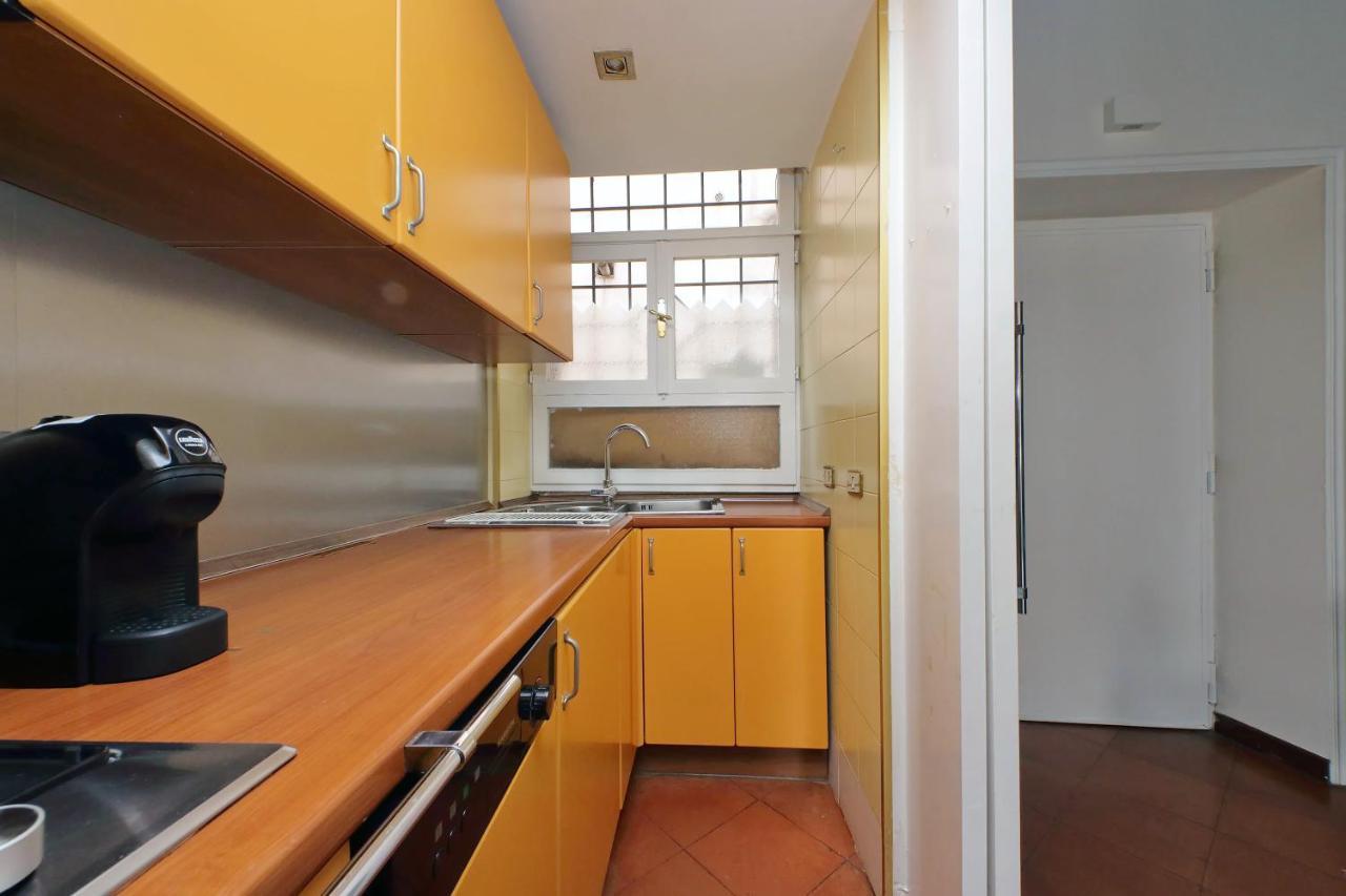 Leonina4 Cozy Apartment Рим Екстериор снимка